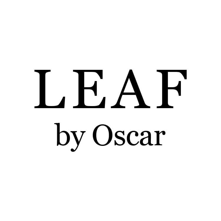 Leaf by Oscar Maduro